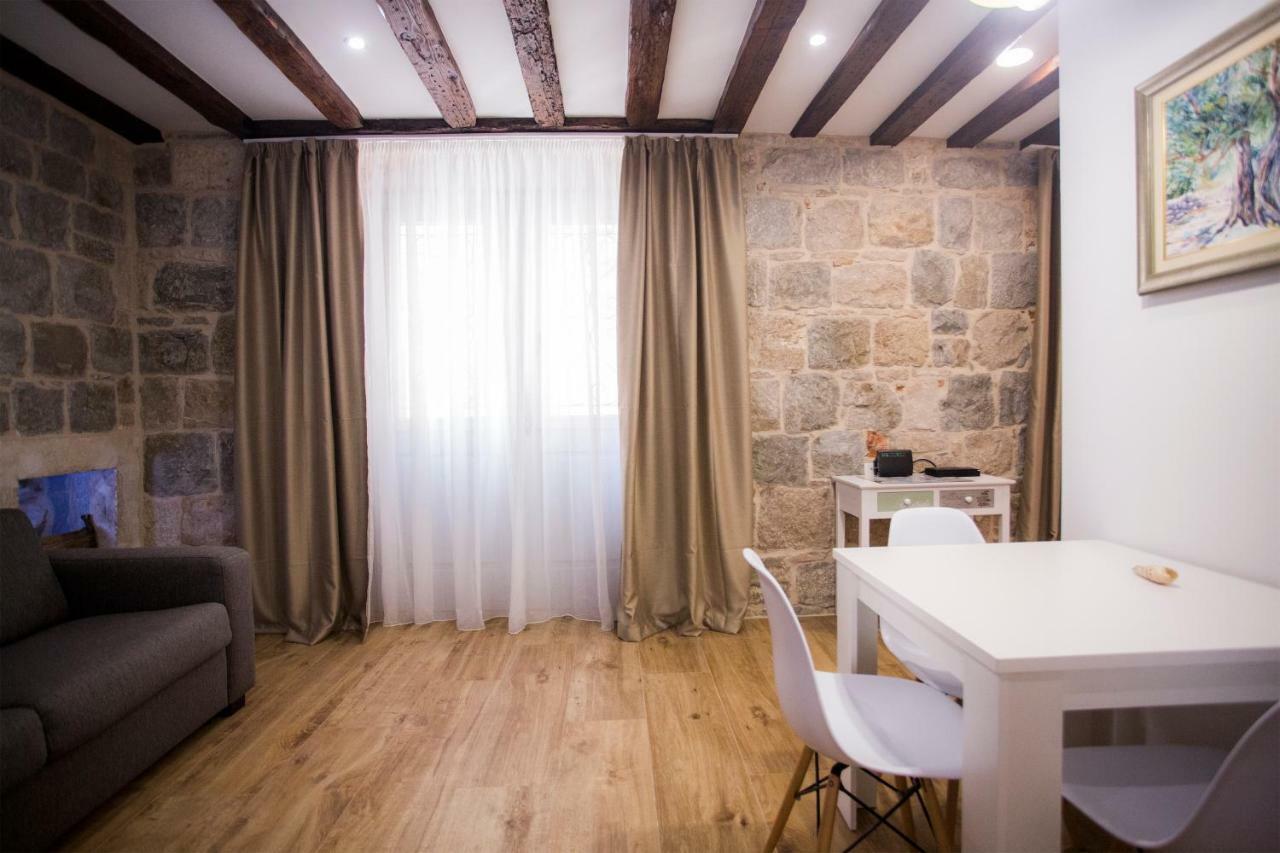 Studio Apartman Ana Split Eksteriør billede
