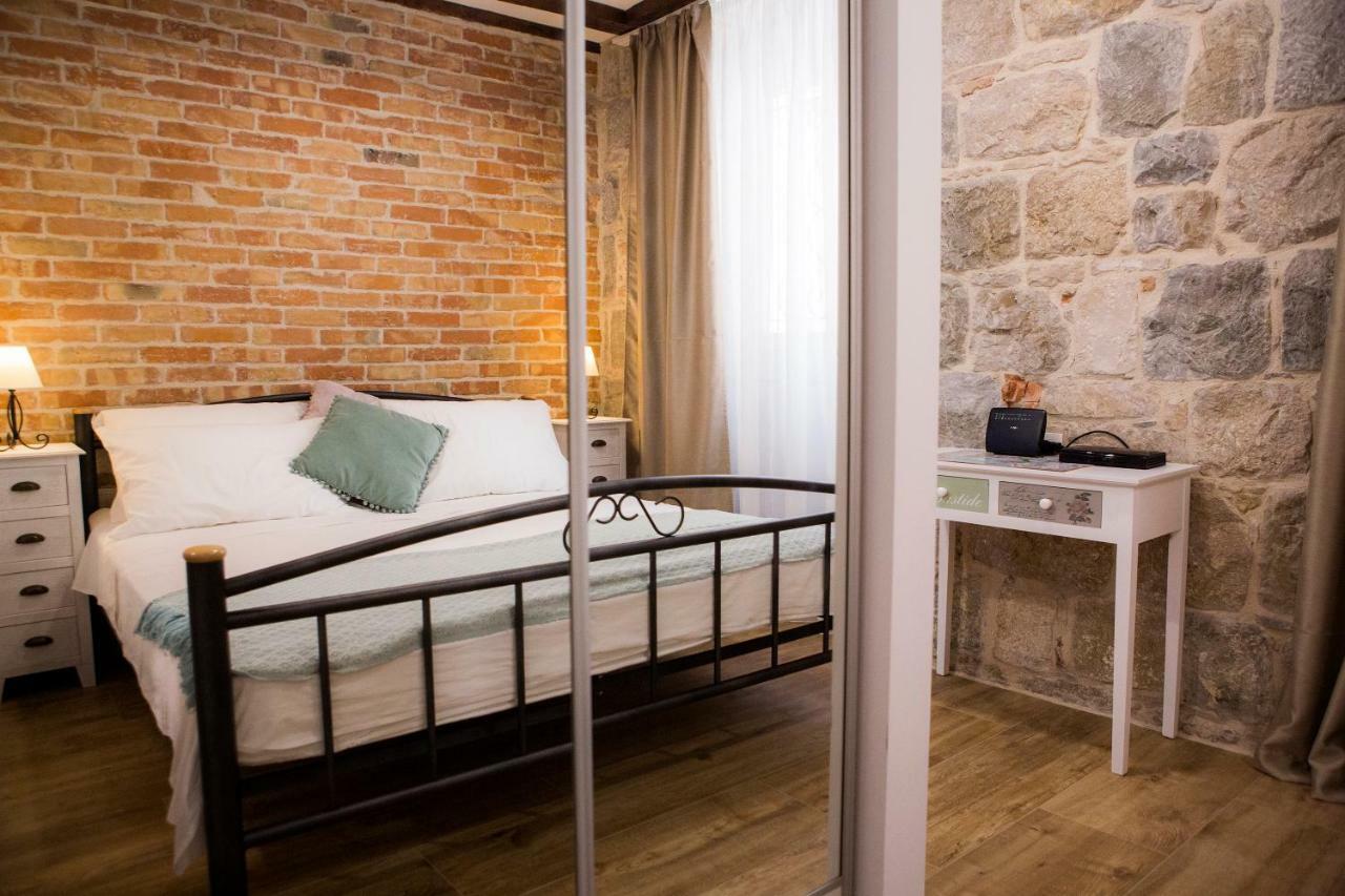 Studio Apartman Ana Split Eksteriør billede